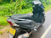 https://riyasewana.com/uploads/honda-grazia-1511174613813.jpg