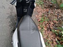 https://riyasewana.com/uploads/honda-grazia-15123153477289.jpg