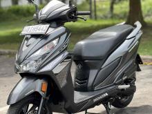 https://riyasewana.com/uploads/honda-grazia-159383624333.jpg