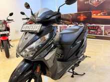 https://riyasewana.com/uploads/honda-grazia-171036194752.jpg