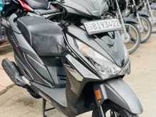 https://riyasewana.com/uploads/honda-grazia-171308101622.jpg