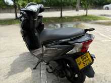 https://riyasewana.com/uploads/honda-grazia-1810332213353.jpg