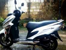 https://riyasewana.com/uploads/honda-grazia-1837284042.jpg
