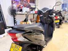 https://riyasewana.com/uploads/honda-grazia-191000584152.jpg