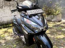 https://riyasewana.com/uploads/honda-grazia-21025404282.jpg