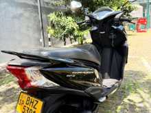 https://riyasewana.com/uploads/honda-grazia-21025404893.jpg