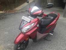 https://riyasewana.com/uploads/honda-grazia-2610094214002.jpg