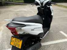 https://riyasewana.com/uploads/honda-grazia-2614564913873.jpg