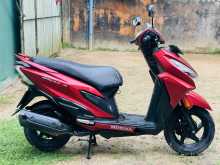 https://riyasewana.com/uploads/honda-grazia-2618312622233.jpg