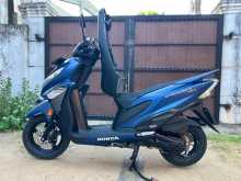 https://riyasewana.com/uploads/honda-grazia-281718541802.jpg