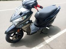 https://riyasewana.com/uploads/honda-grazia-29846086154.jpg