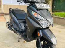 https://riyasewana.com/uploads/honda-grazia-41231381462.jpg