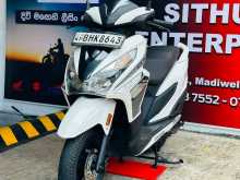 https://riyasewana.com/uploads/honda-grazia-89325413543.jpg