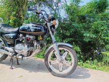 https://riyasewana.com/uploads/honda-hawk-2-312214516915.jpg