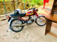 Honda Hero CD100 . 2003 Motorbike