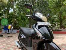 Hero Pleasure 2016 Motorbike