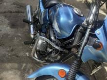 Honda Honda 2005 Motorbike