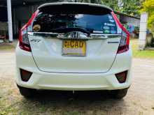 https://riyasewana.com/uploads/honda-hona-fit-2014-813115412074.jpg