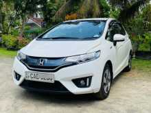 https://riyasewana.com/uploads/honda-hona-fit-2014-813115412482.jpg