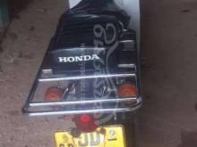 https://riyasewana.com/uploads/honda-honda-50-10151821483262.jpg