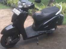 https://riyasewana.com/uploads/honda-honda-activa-2713101713103.jpg