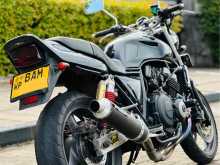 https://riyasewana.com/uploads/honda-honda-cb400-298291622172.jpg