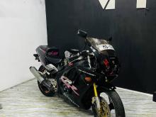 Honda Cbr 2004 Motorbike