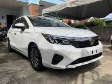 https://riyasewana.com/uploads/honda-honda-city-2025-1919460612692.jpg