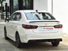 https://riyasewana.com/uploads/honda-honda-city-2025-309523812132.jpg