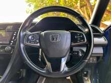 https://riyasewana.com/uploads/honda-honda-civic-2017-810195512553.jpg