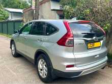 https://riyasewana.com/uploads/honda-honda-crv-2923203022262.jpg