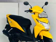 Honda DIO 2015 Motorbike