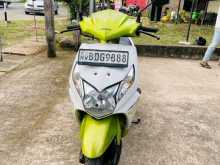 Honda DIO 2015 Motorbike