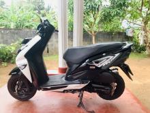 https://riyasewana.com/uploads/honda-honda-dio-2117064919175.jpg