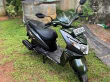 https://riyasewana.com/uploads/honda-honda-dio-214181713264.jpg