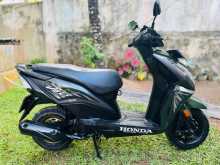 https://riyasewana.com/uploads/honda-honda-dio-214181713463.jpg