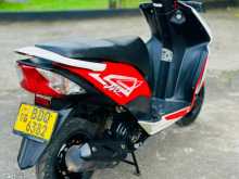 https://riyasewana.com/uploads/honda-honda-dio-2413543213964.jpg