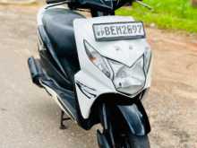 https://riyasewana.com/uploads/honda-honda-dio-2613360813943.jpg