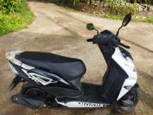 https://riyasewana.com/uploads/honda-honda-dio-269151913272.jpg