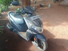 Honda DIO 2018 Motorbike