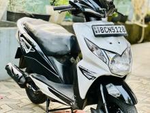Honda Dio 2015 Motorbike