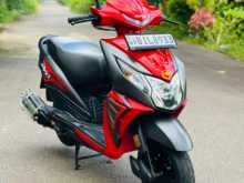 https://riyasewana.com/uploads/honda-honda-dio-88193013102.jpg