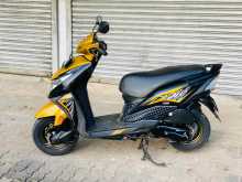https://riyasewana.com/uploads/honda-honda-dx-38354122402.jpg