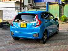 https://riyasewana.com/uploads/honda-honda-fit-10743224843.jpg