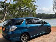 Honda Fit Shuttle 2013 Car