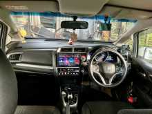 https://riyasewana.com/uploads/honda-honda-fit-18175040735.jpg
