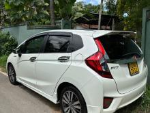https://riyasewana.com/uploads/honda-honda-fit-2011283810635.jpg