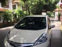 Honda Fit Shuttle 2012 Car