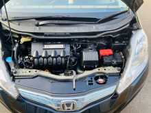 https://riyasewana.com/uploads/honda-honda-fit-2012-2920184412044.jpg