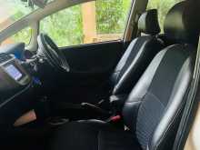 https://riyasewana.com/uploads/honda-honda-fit-2012-315123212174.jpg